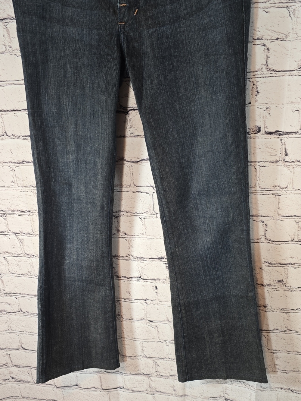 Rock & Republic Dark Wash Women’s Jeans with Embellished Back Pockets Size 27 - Picture 5 of 12